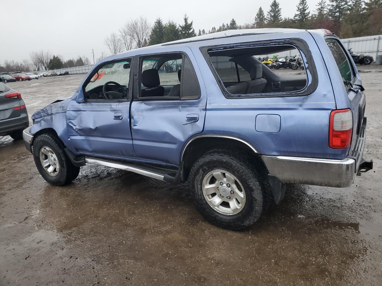 2T3B1RFV7NC277911 2022 Toyota Rav4 Le