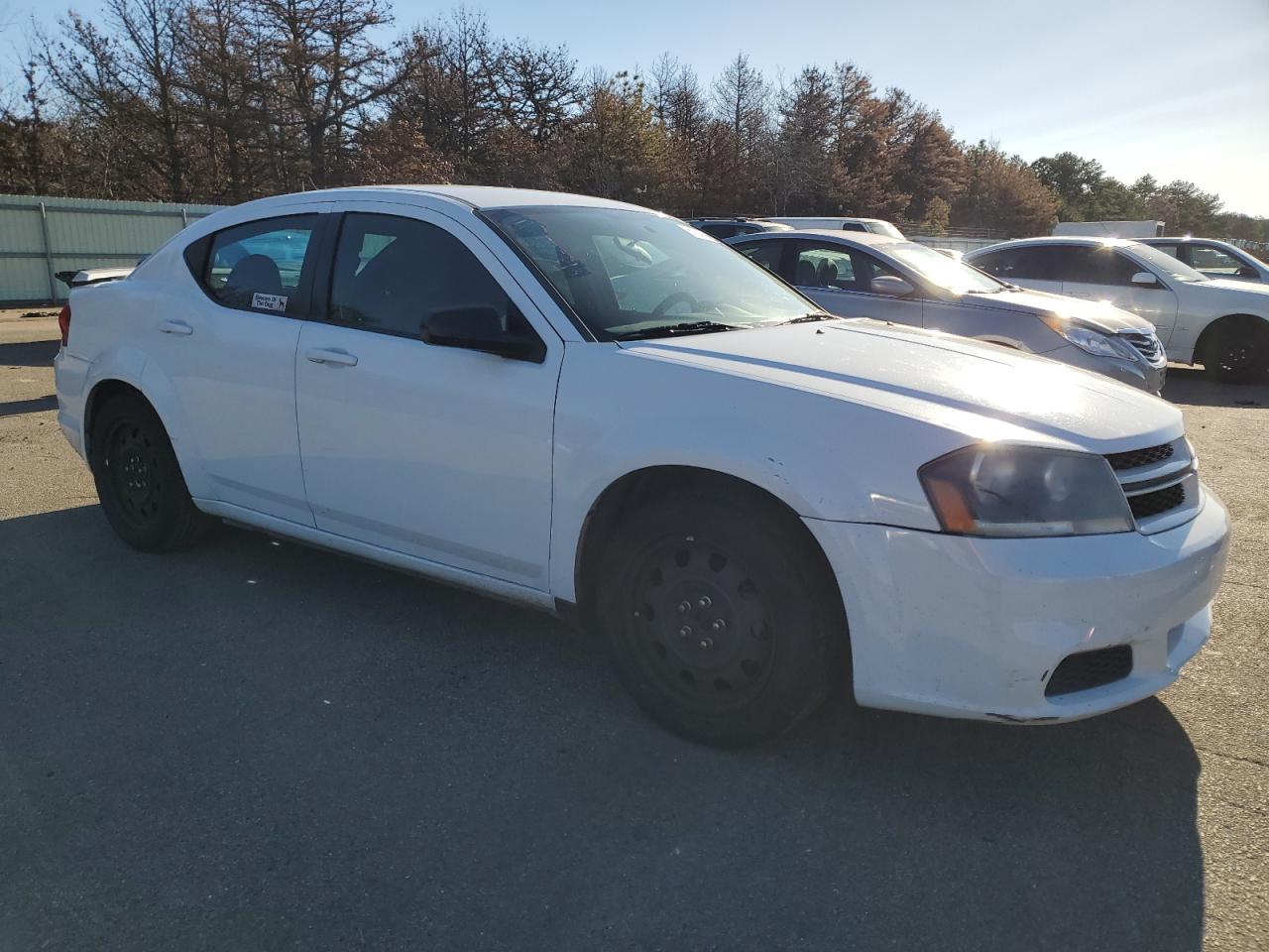 1C3CDZAB1EN154589 2014 Dodge Avenger Se