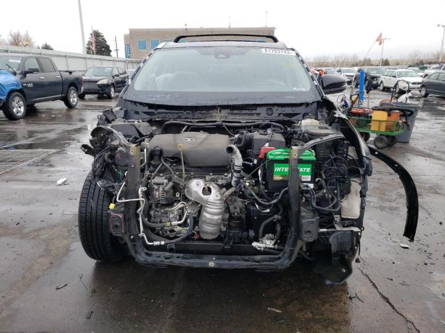 VIN 5TDJZRFH2KS981590 2019 Toyota Highlander, SE no.5