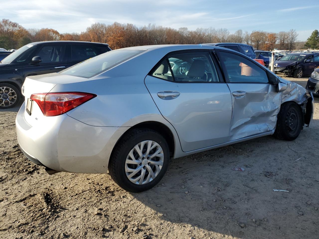 5YFBURHEXHP660629 2017 Toyota Corolla L