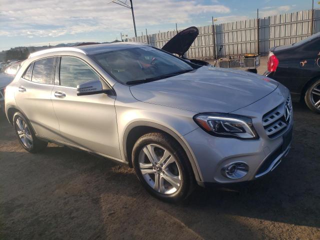 VIN WDCTG4GB1JJ437809 2018 Mercedes-Benz GLA-Class,... no.4