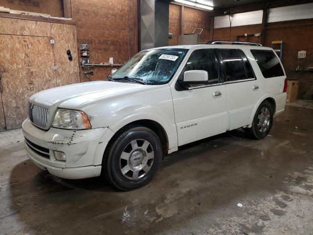 2005 Lincoln Navigator 