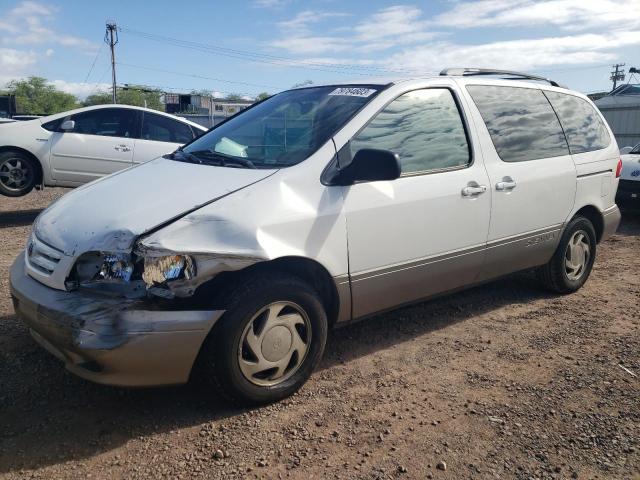 2002 Toyota Sienna LE