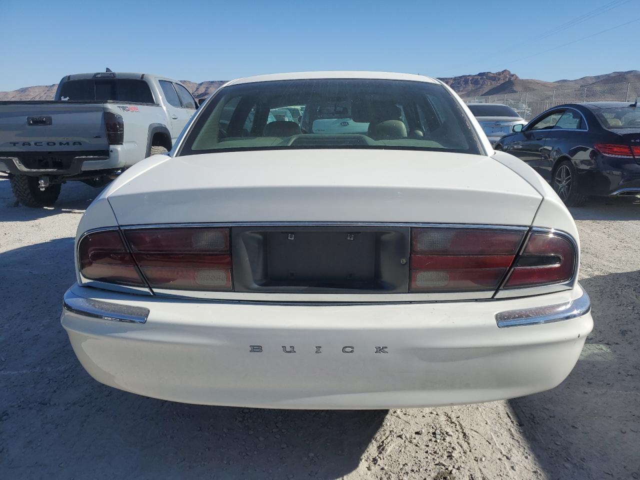 1G4CW54K324201581 2002 Buick Park Avenue