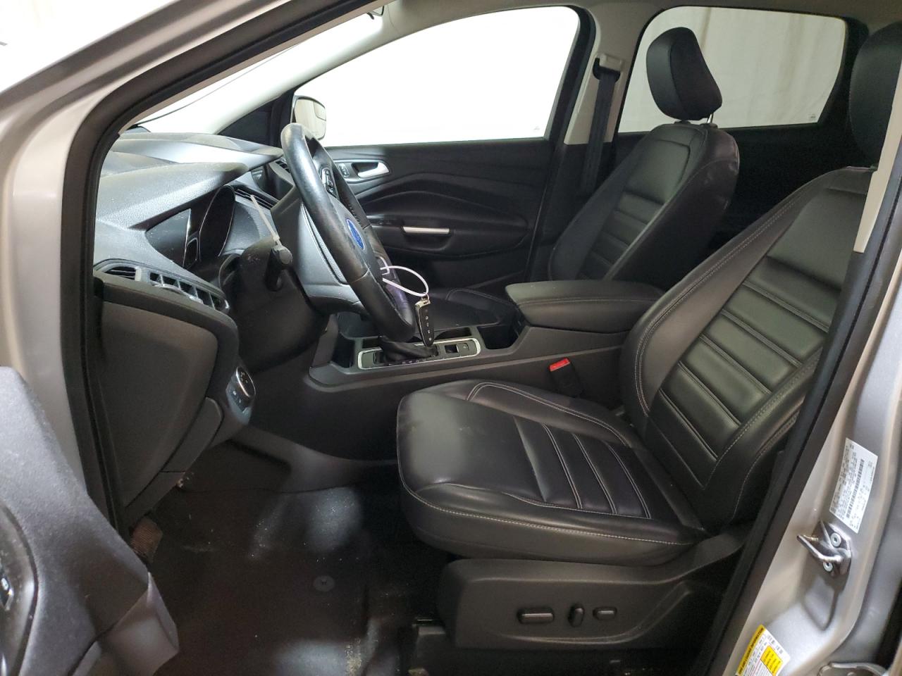 1FMCU9HD1KUB77063 FORD ESCAPE 2019