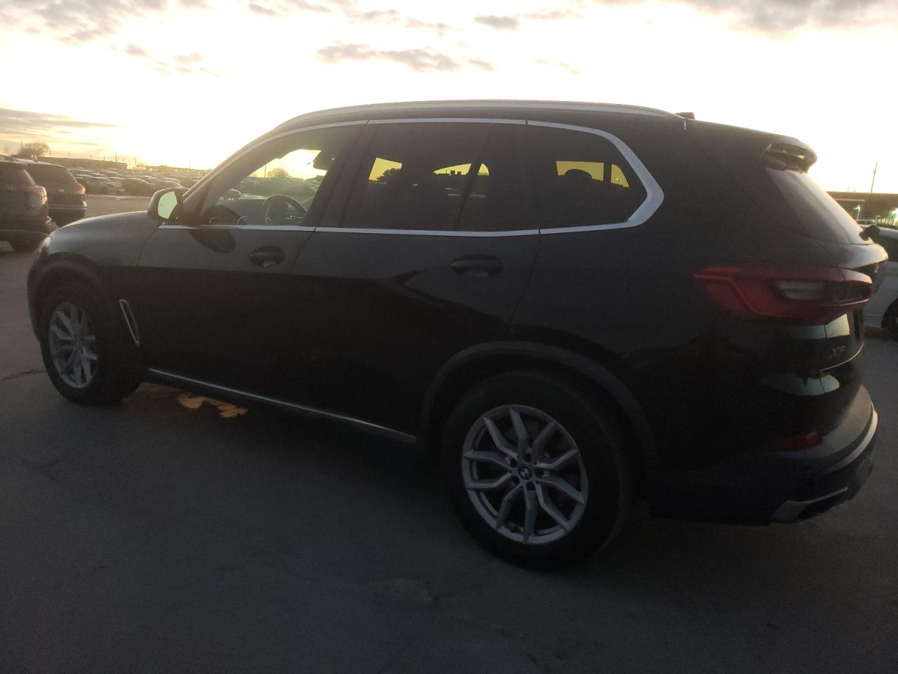 5UXCR6C55KLK80043 2019 BMW X5 xDrive40I