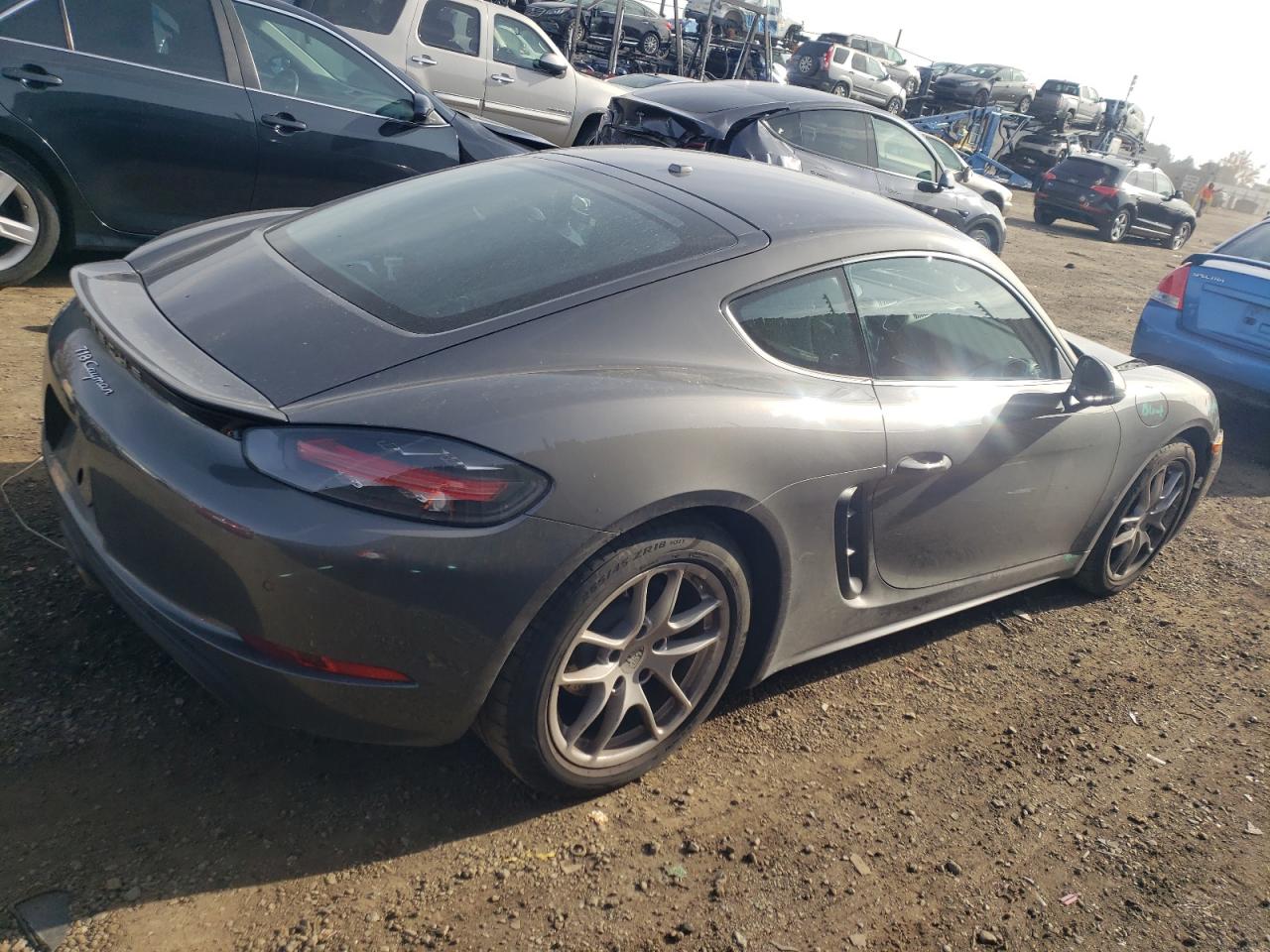 WP0AA2A88KS260266 2019 Porsche Cayman Base