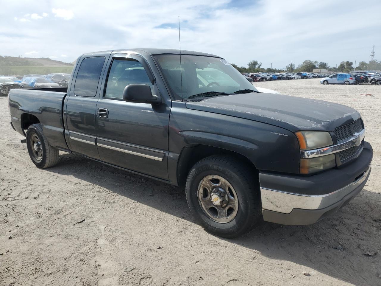 2gcec19x531348730 2GCEC19X531348730 2003 Chevrolet Silverado C1500