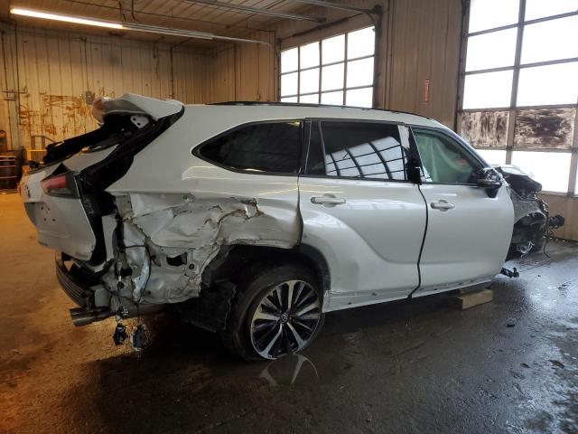 VIN 5TDLZRBH1NS216292 2022 Toyota Highlander, Xse no.3