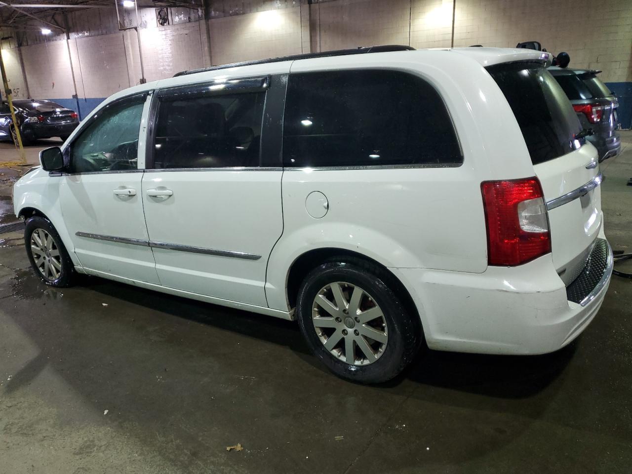 2015 Chrysler Town & Country Touring vin: 2C4RC1BG6FR644518