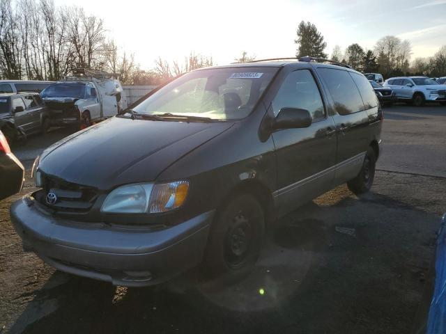 2002 Toyota Sienna LE