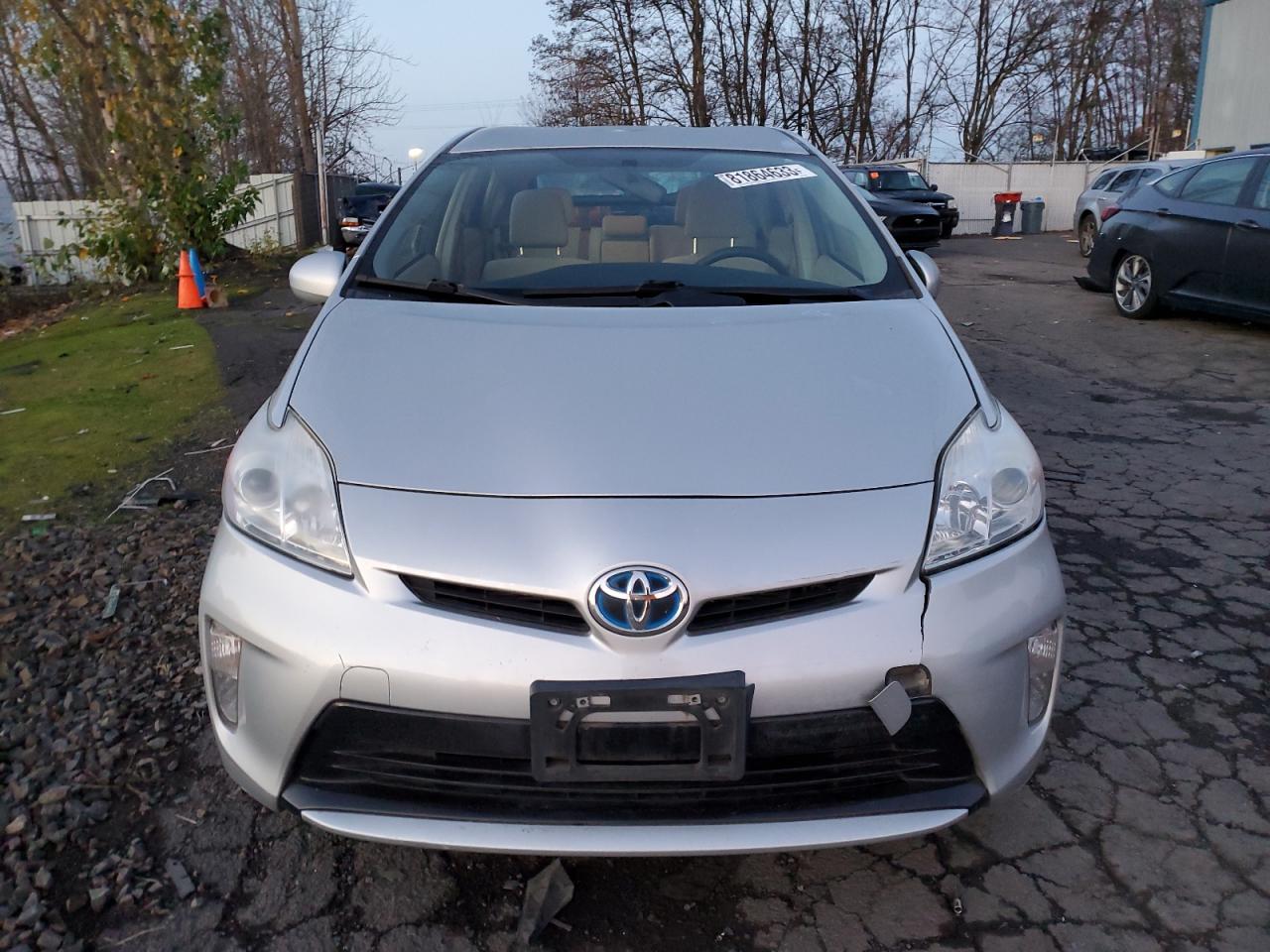 JTDKN3DUXE1810164 2014 Toyota Prius