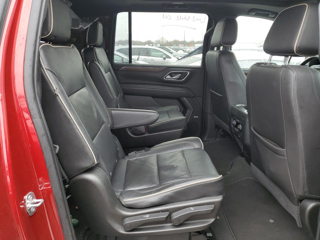 1gnskfkdxmr153340 1GNSKFKDXMR153340 2021 Chevrolet Suburban K1500 Premier