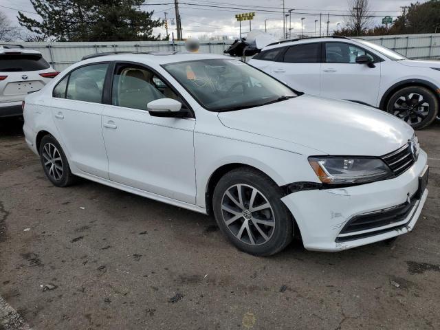 3VWDB7AJ4HM381353 | 2017 VOLKSWAGEN JETTA SE