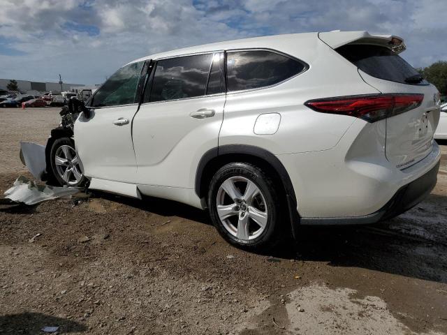 VIN 5TDCZRBH3LS504098 2020 Toyota Highlander, L no.2