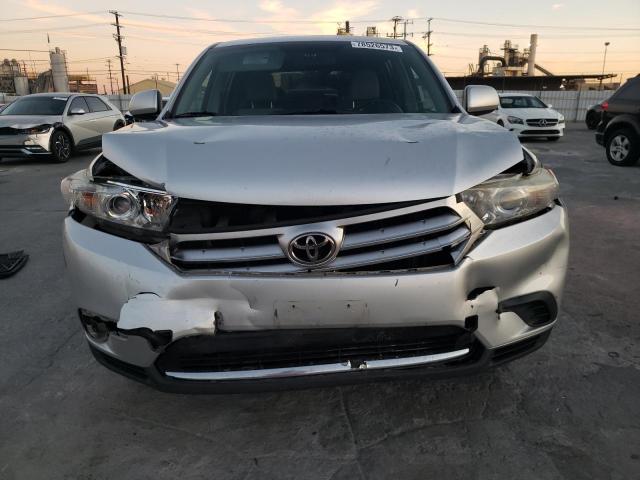 VIN 5TDZK3EHXDS140982 2013 Toyota Highlander, Base no.5