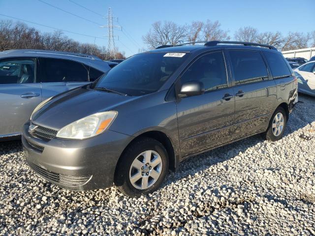 2005 Toyota Sienna CE