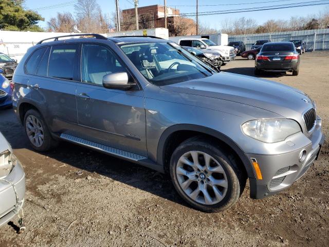 VIN 5UXZV4C55D0B01887 2013 BMW X5, Xdrive35I no.4