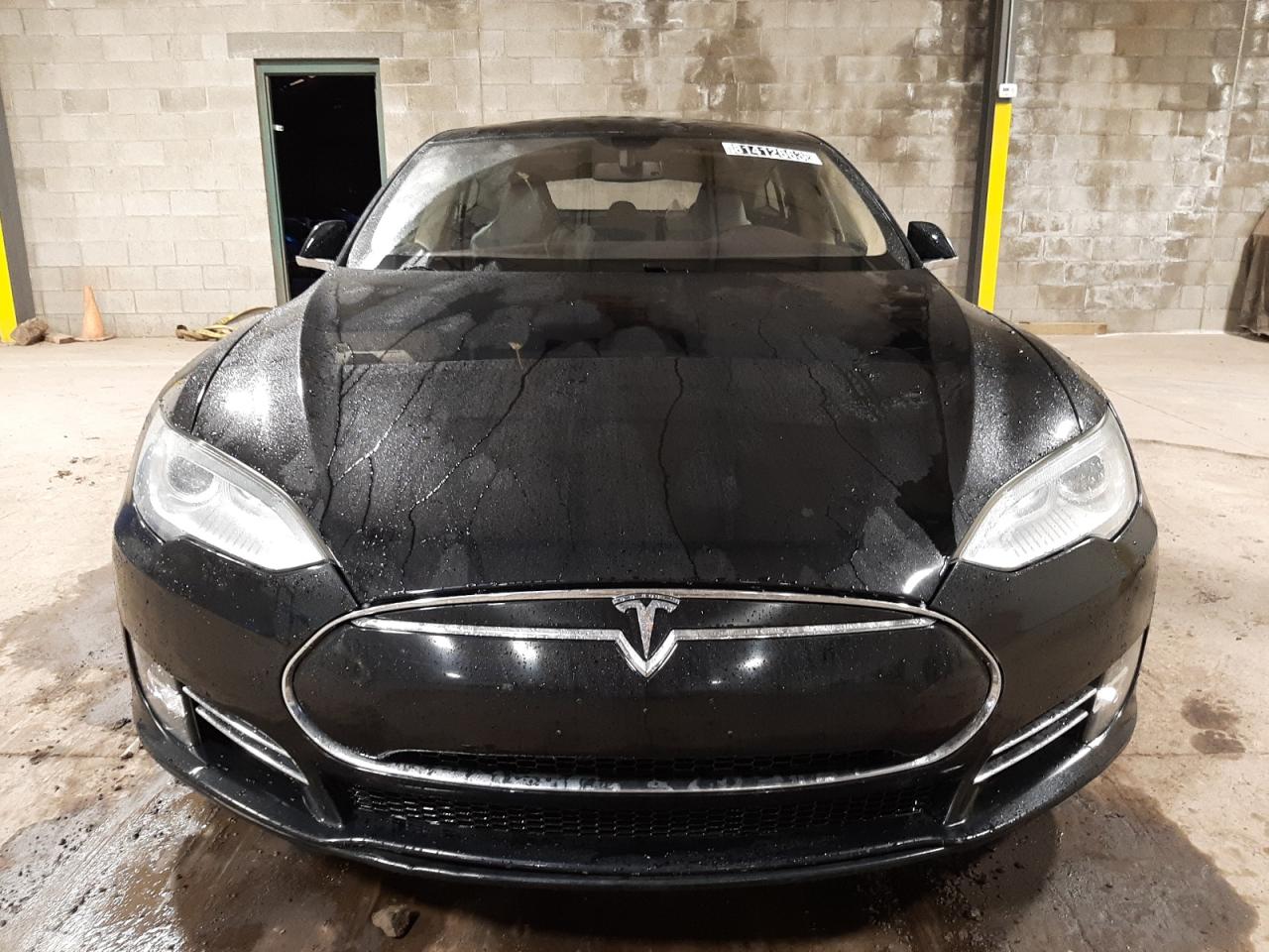 5YJSA1BC5DFP10893 2013 Tesla Model S