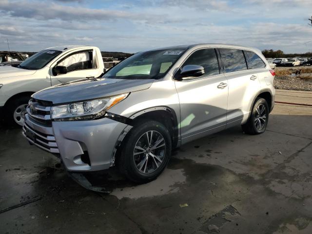 2017 Toyota Highlander LE