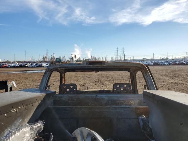 Image 10 of 2003 Toyota Tacoma salvage vehicle - Lot #82040333 at Copart