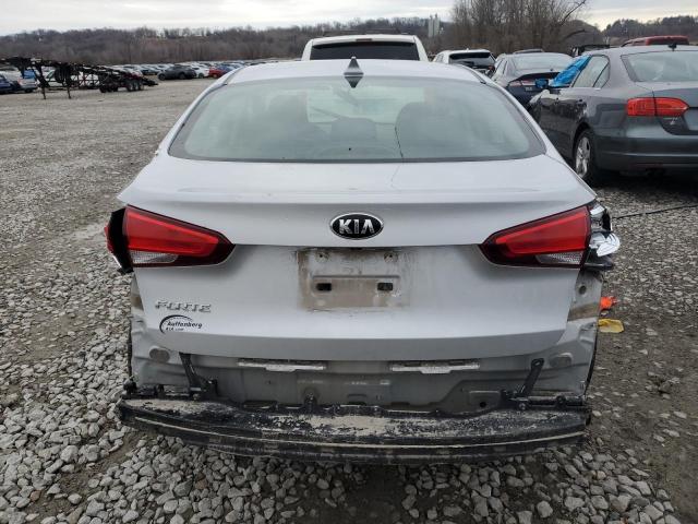 3KPFL4A79JE196890 | 2018 KIA FORTE LX