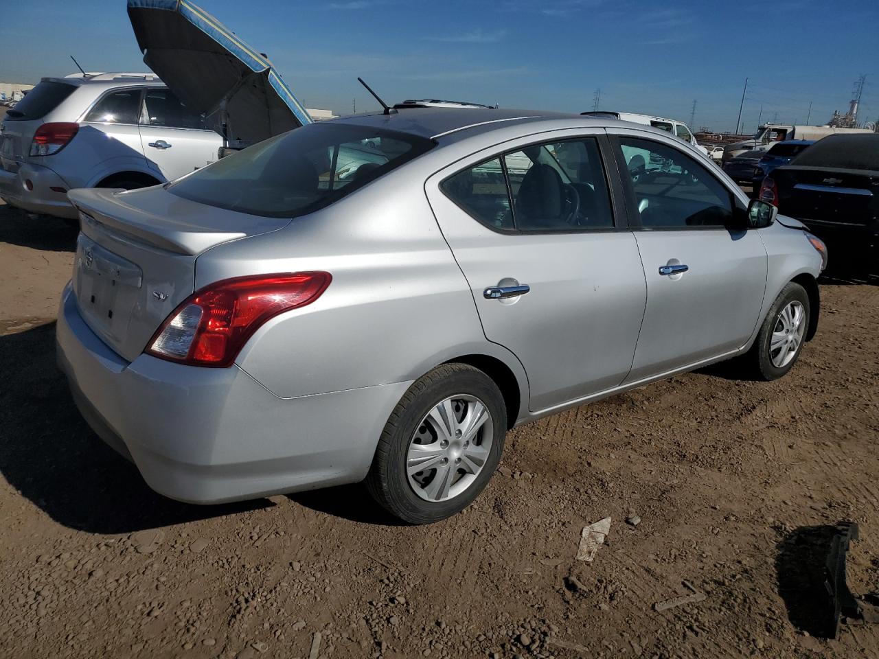 3N1CN7AP9JK442808 2018 Nissan Versa S