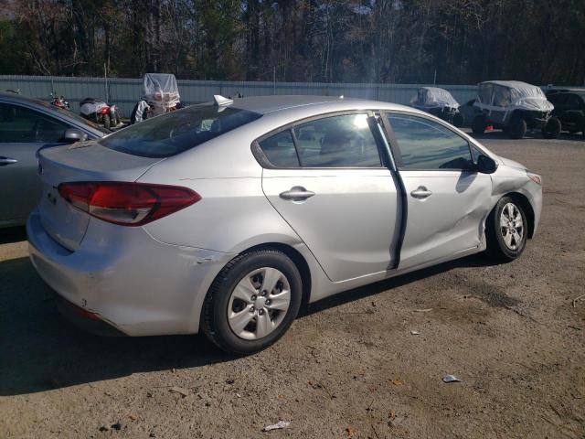 3KPFK4A71JE180332 | 2018 KIA FORTE LX