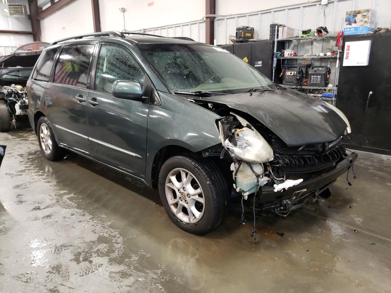 5TDZA22C55S287590 2005 Toyota Sienna Xle