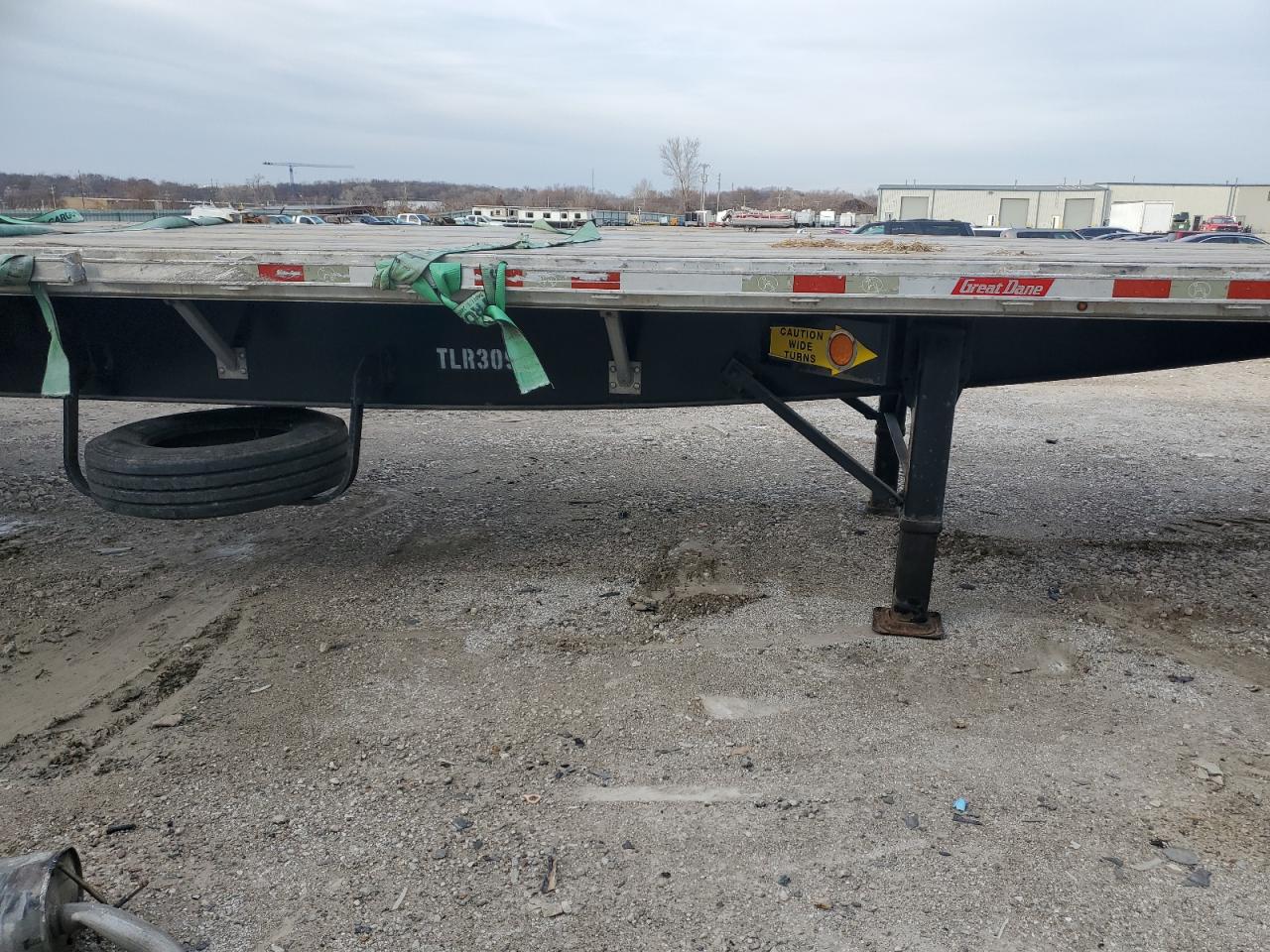 Lot #2314330736 2016 TRAIL KING FLATBED