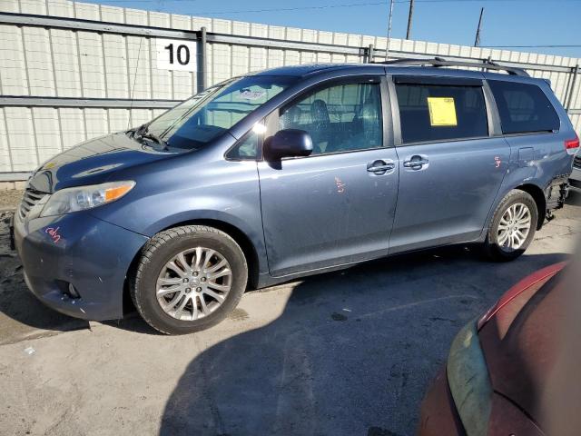 2014 Toyota Sienna XLE