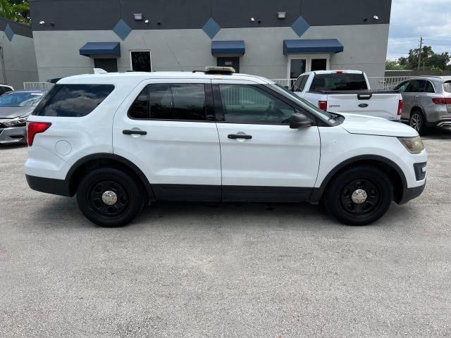 1FM5K8AR1HGD06781 | 2017 Ford explorer police interceptor