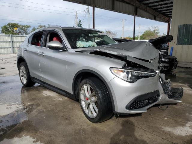 ZASFAKBN9J7B97486 | 2018 ALFA ROMEO STELVIO TI