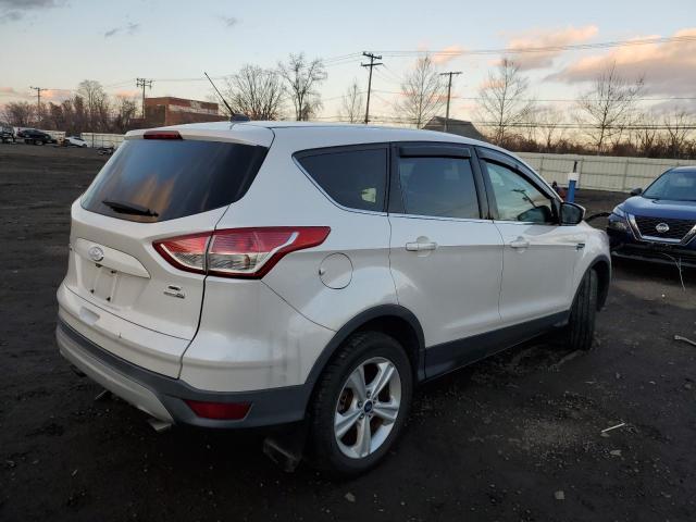 1FMCU9GXXFUA14235 | 2015 FORD ESCAPE SE