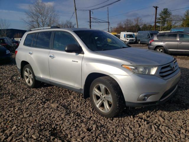 VIN 5TDDK3EH1DS184251 2013 Toyota Highlander, Limited no.4