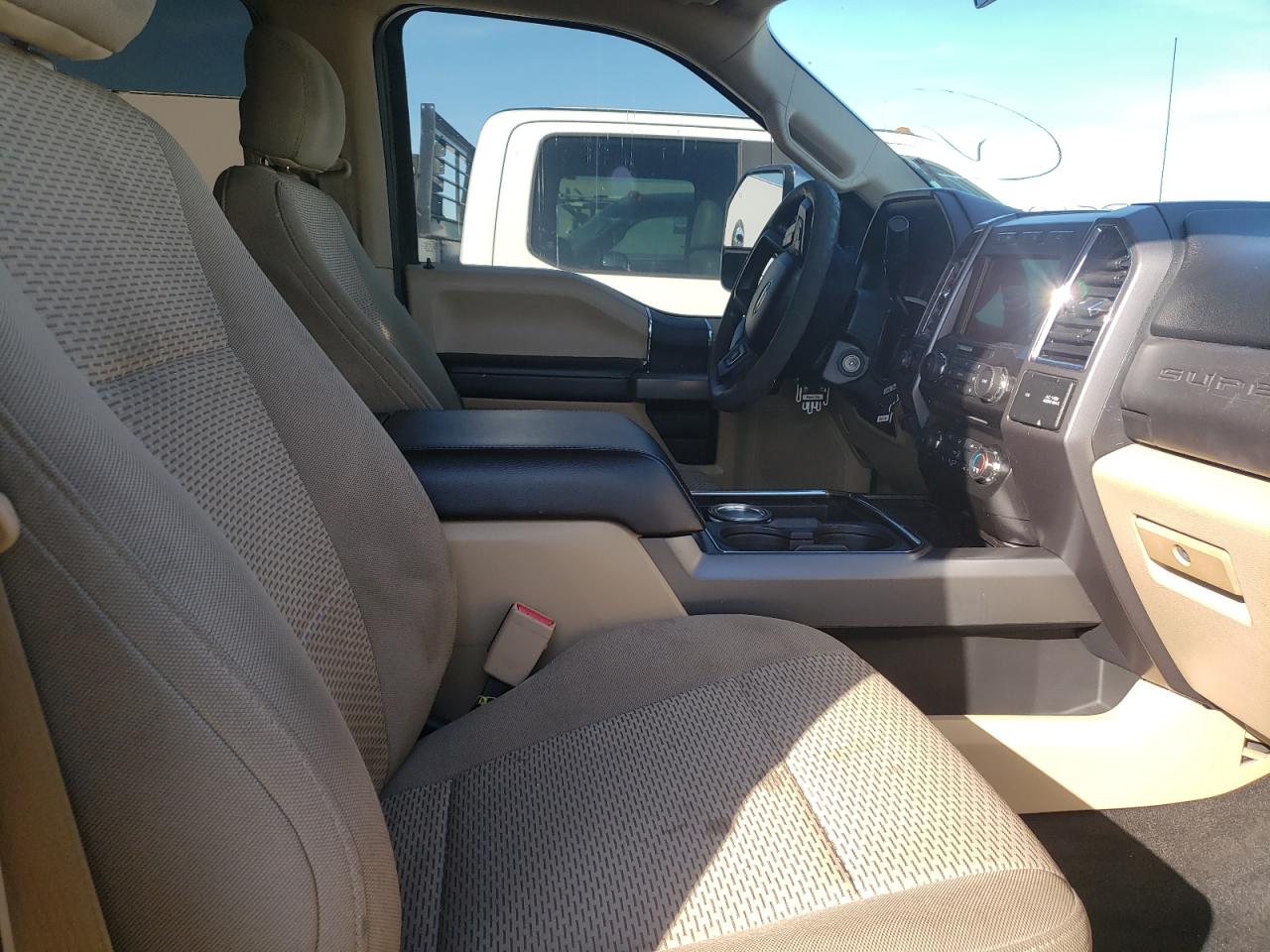 1FT7W2BTXHED25172 FORD F250 2017