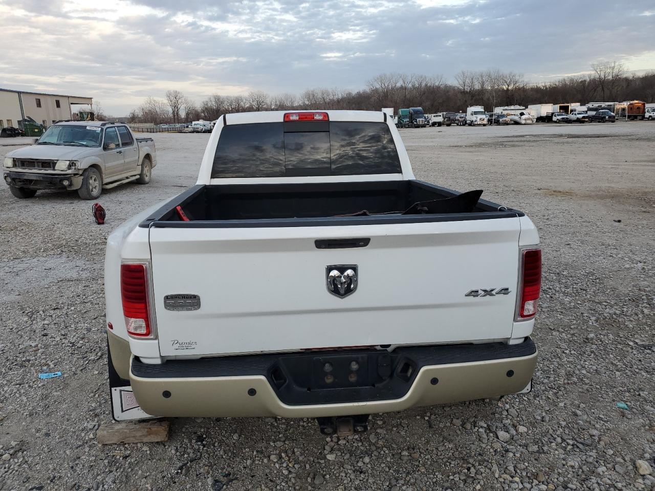 3C63RRNL3FG509067 2015 Ram 3500 Longhorn