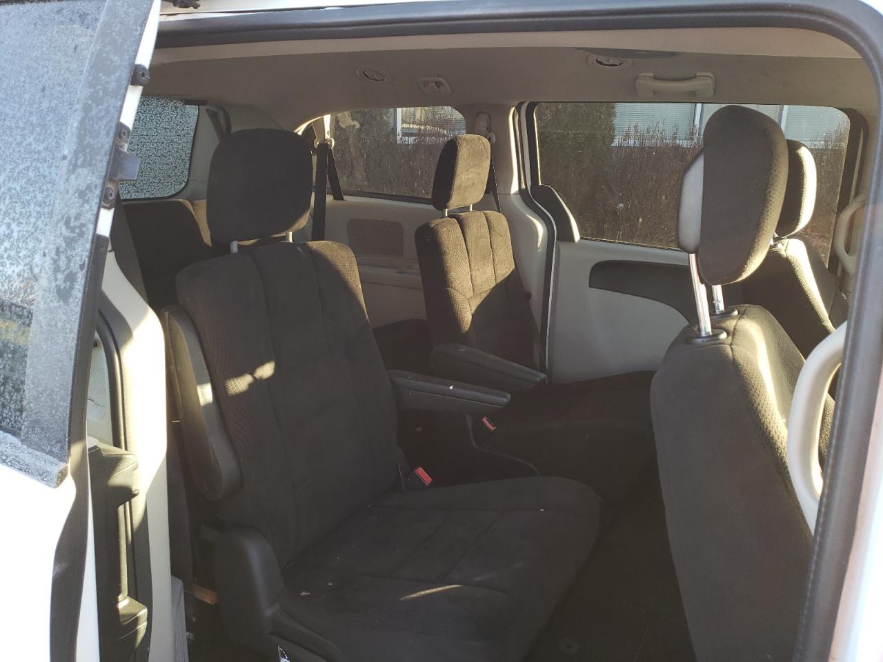 2C4RDGCG8DR552838 2013 Dodge Grand Caravan Sxt