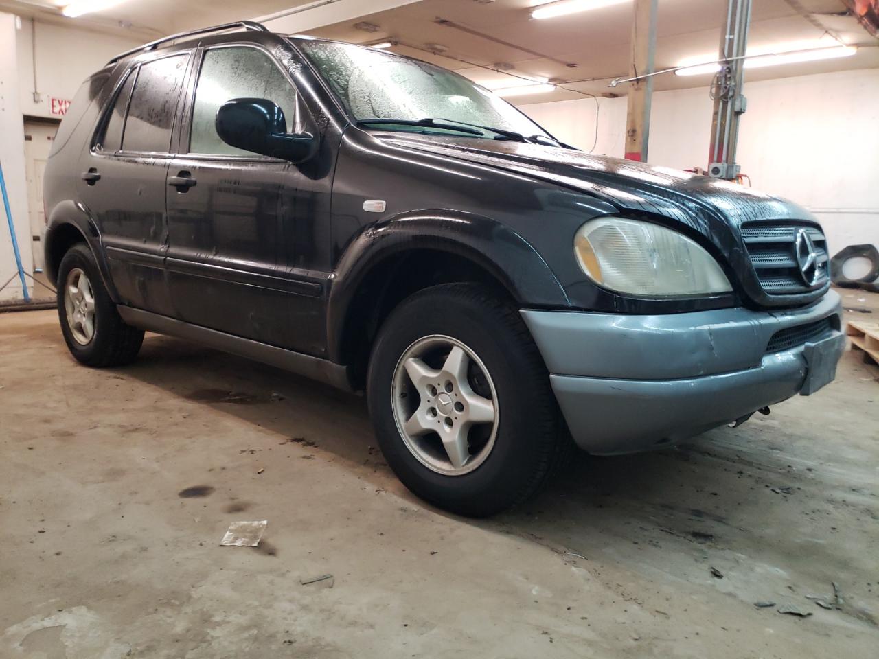 4JGAB54E5WA035004 1998 Mercedes-Benz Ml 320