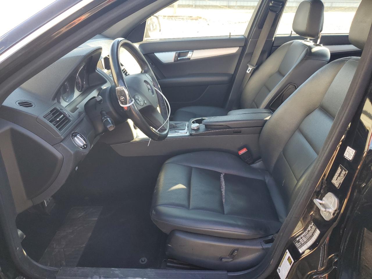 WDDGF54X79R080672 2009 Mercedes-Benz C 300