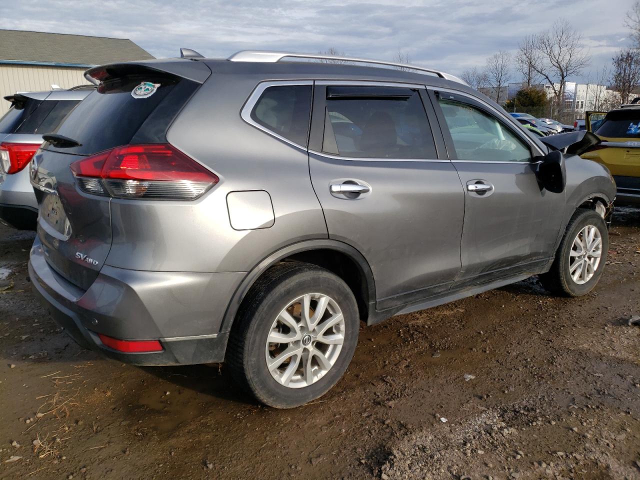 2020 Nissan Rogue S vin: JN8AT2MV4LW107135