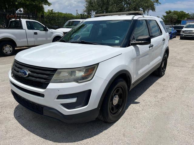 1FM5K8AR1HGD06781 | 2017 Ford explorer police interceptor