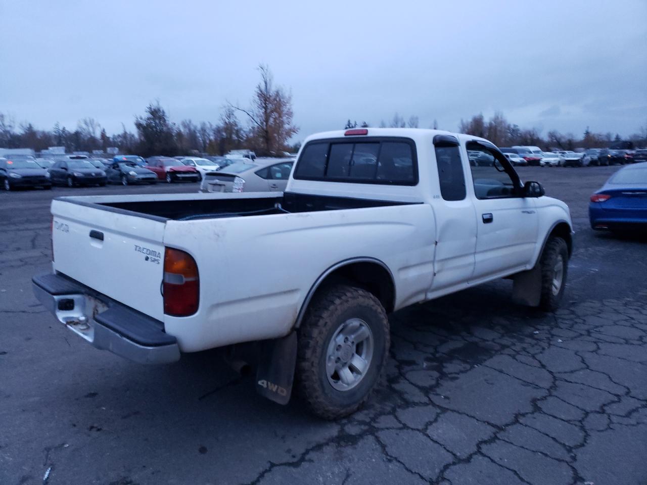 4TAWM72N7YZ650270 2000 Toyota Tacoma Xtracab