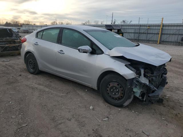 KNAFX4A66G5532718 | 2016 KIA FORTE LX