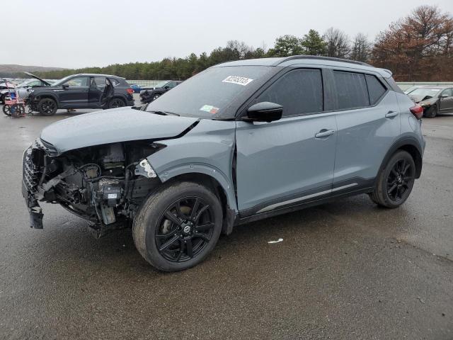 2021 Nissan Kicks SR