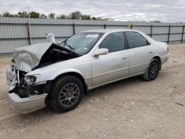 2000 Toyota Camry LE