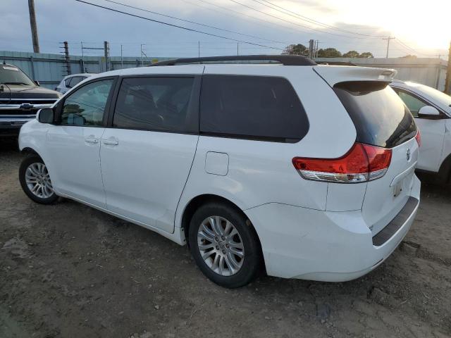 5TDYK3DC3ES479828 | 2014 TOYOTA SIENNA XLE