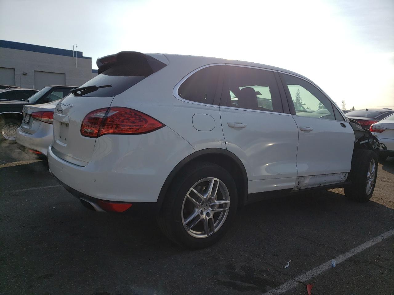 WP1AE2A24ELA50728 2014 Porsche Cayenne S Hybrid