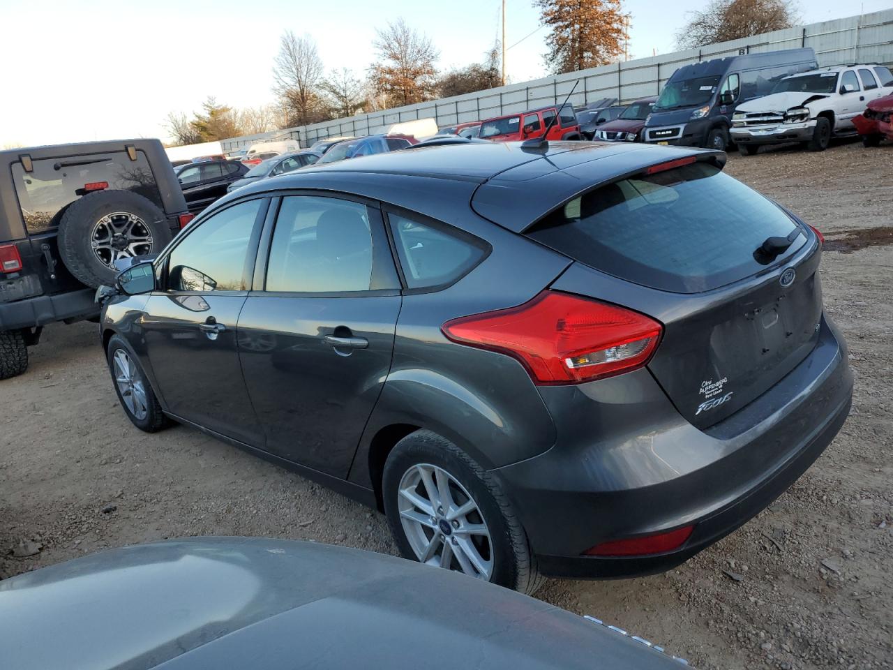 Lot #2339137336 2017 FORD FOCUS SE