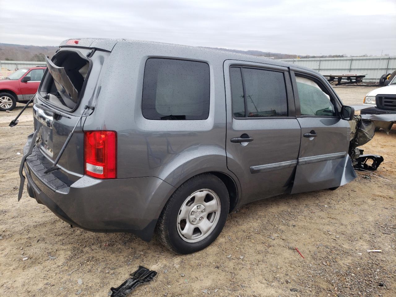 Lot #3019524749 2013 HONDA PILOT LX